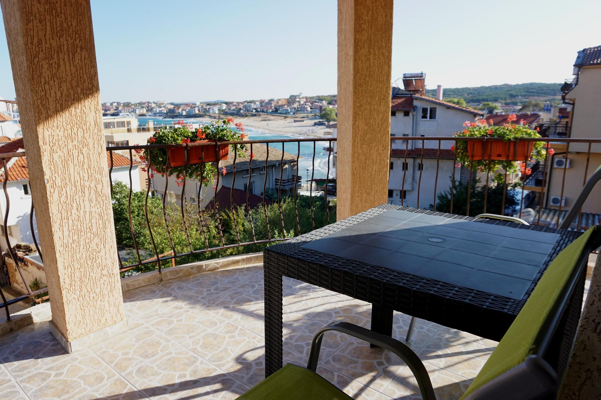 Kalina Guest Rooms Созопол Екстериор снимка