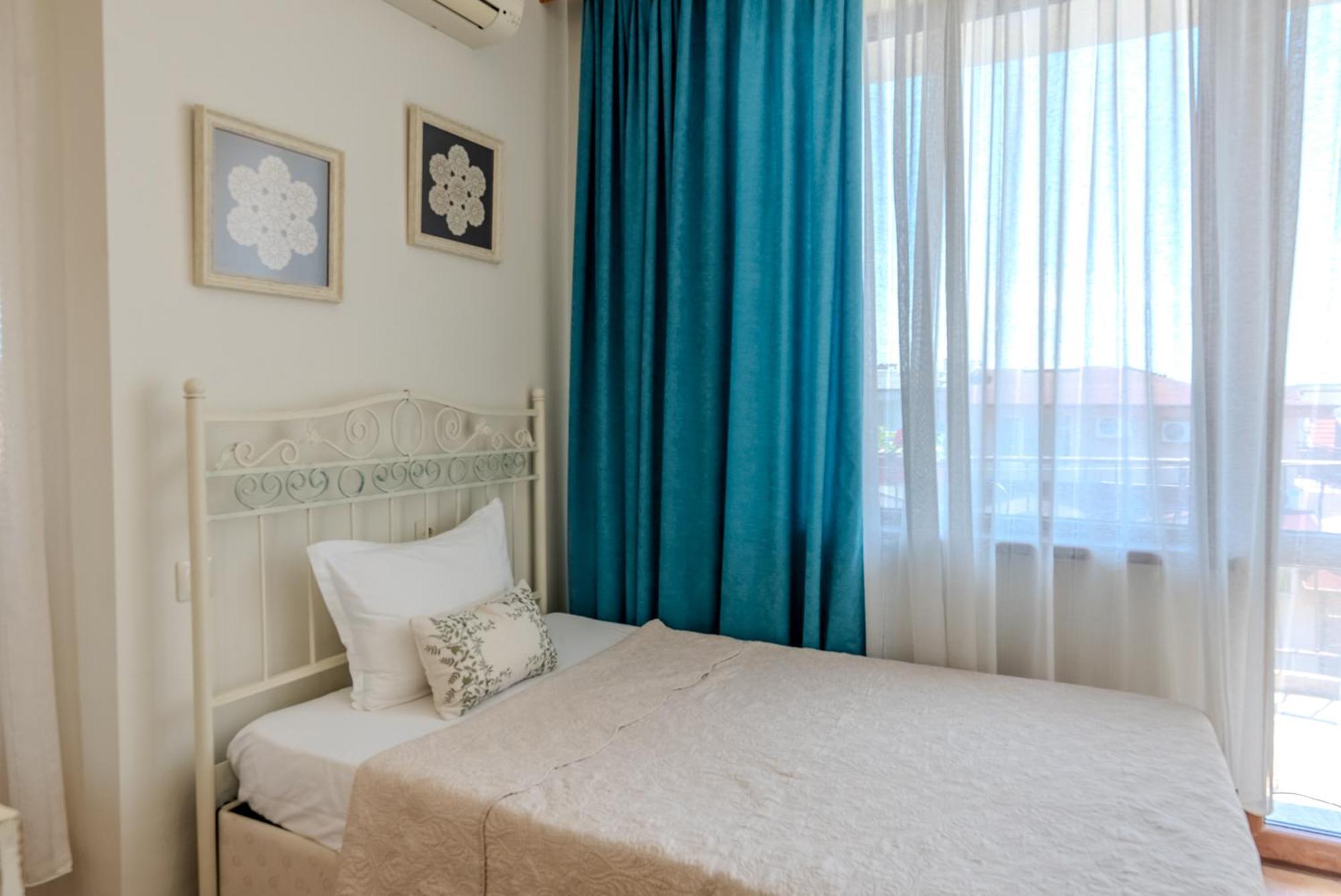 Kalina Guest Rooms Созопол Екстериор снимка