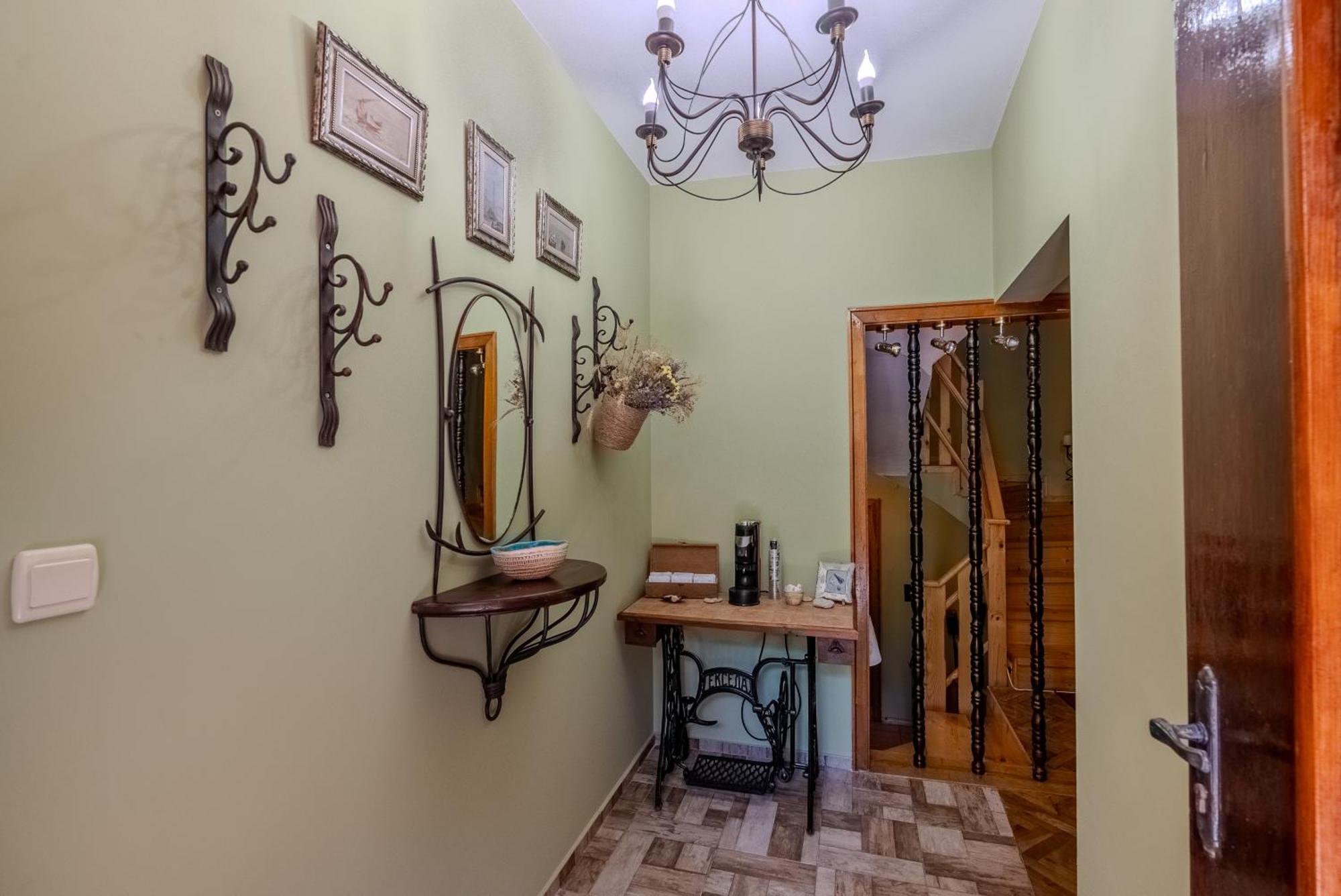 Kalina Guest Rooms Созопол Екстериор снимка