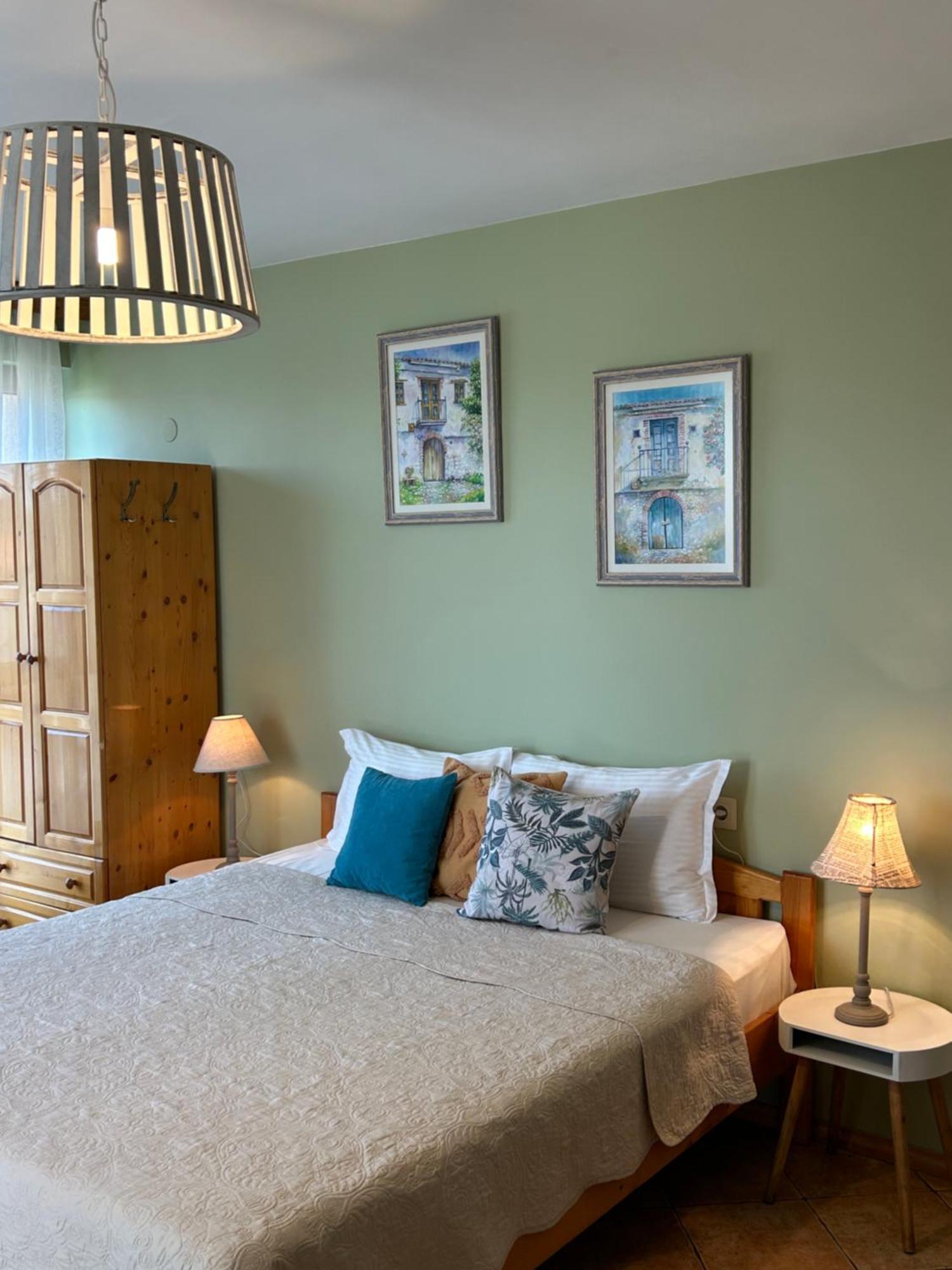 Kalina Guest Rooms Созопол Екстериор снимка