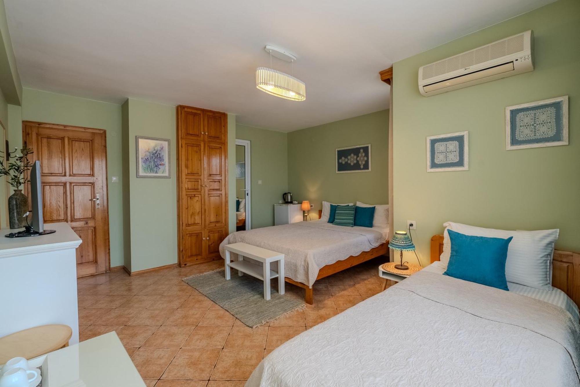 Kalina Guest Rooms Созопол Екстериор снимка